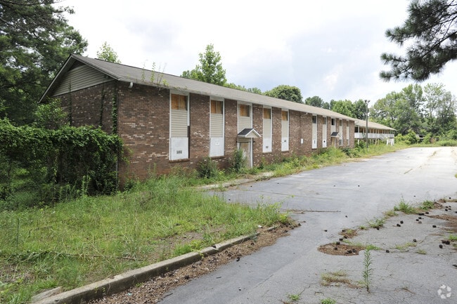 Building Photo - Conley Village