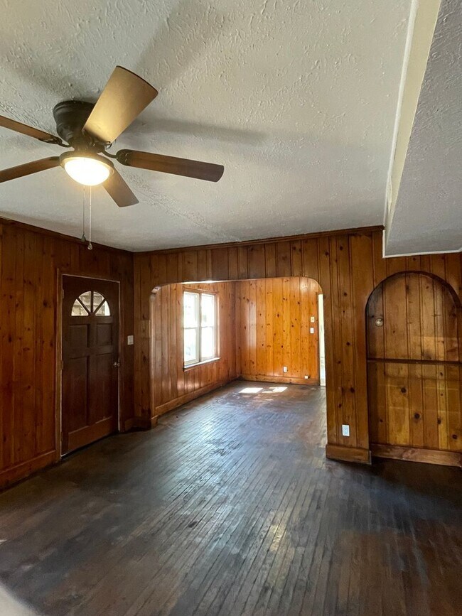 Foto del edificio - 116 Oakland Ave