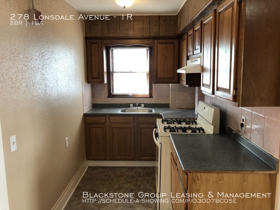 Primary Photo - 278 Lonsdale Avenue
