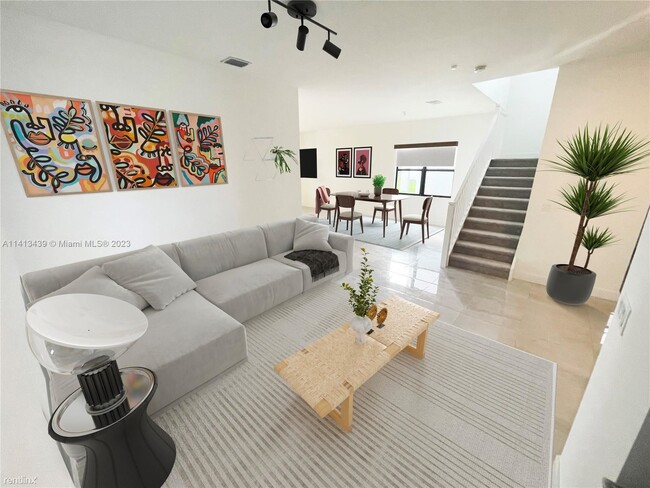 Building Photo - 5 br, 4.5 bath House - 17510 SW 46th St