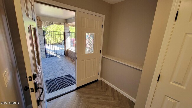 Foto del edificio - 4902 E Tierra Buena Ln