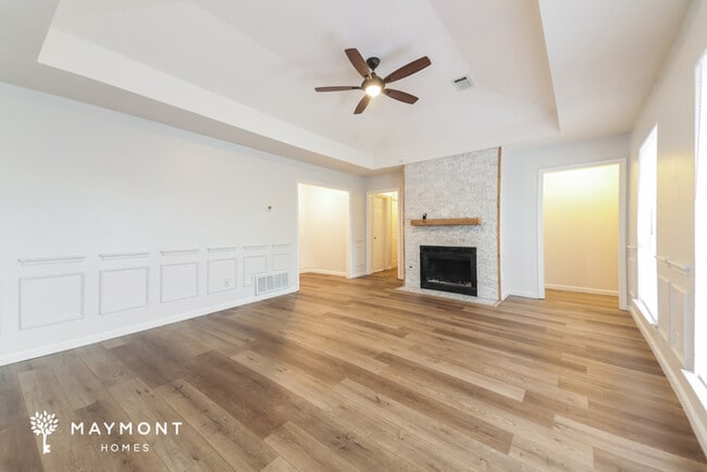 Building Photo - 5224 Gaelic Ct