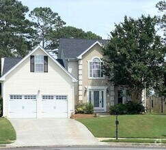 Building Photo - 793 Conewood Ct NE