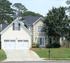 Building Photo - 793 Conewood Ct NE