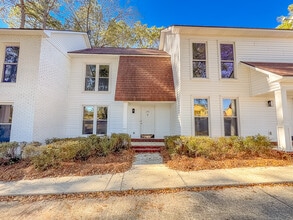 Building Photo - 249 Highpoint Rd