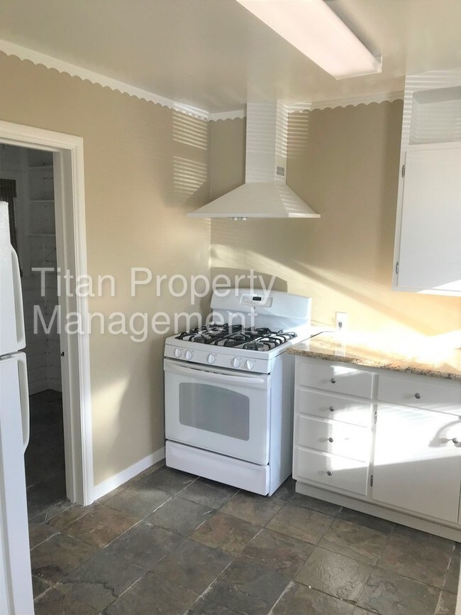 Foto del edificio - 680 55th St