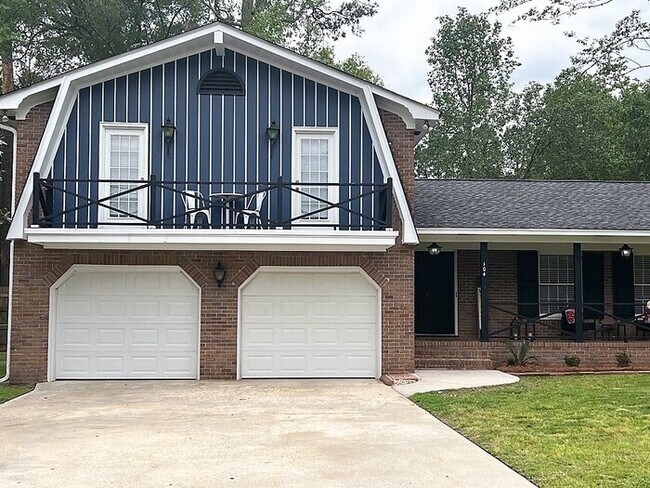 Foto del edificio - 104 Tyvola Dr