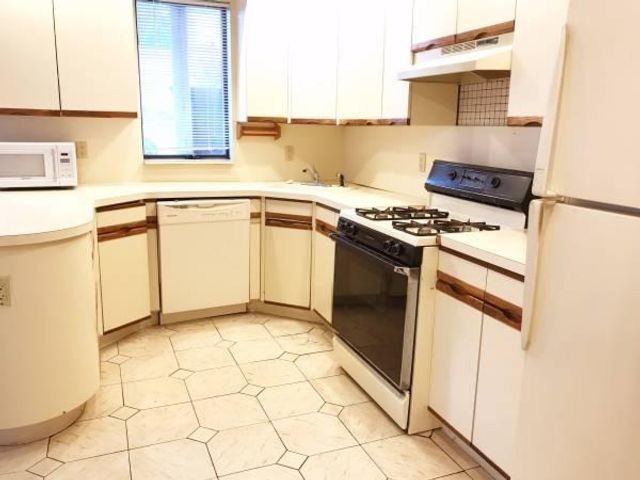 Foto principal - 2640 29th St