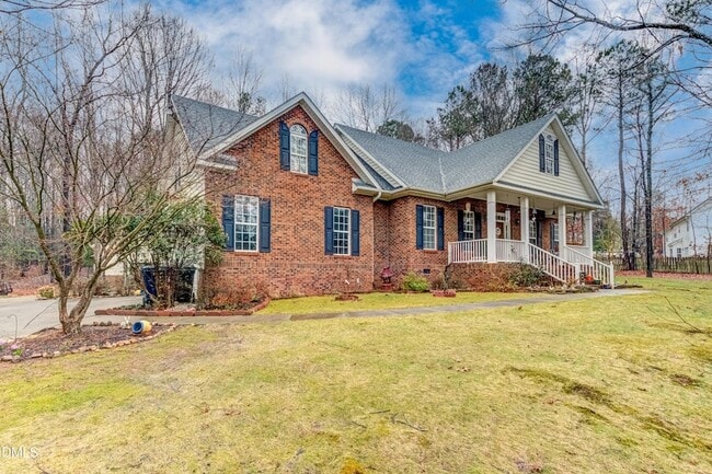 Building Photo - 6240 Hilbert Ridge Dr