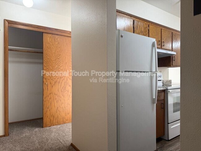 Foto del edificio - 301 6th St S