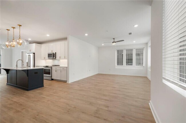 Foto del edificio - 388 Pratt Dr SE