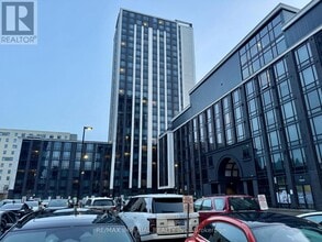 Building Photo - 330 Phillip St