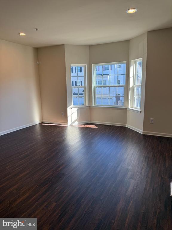 Foto del edificio - 107 Mercer Ct