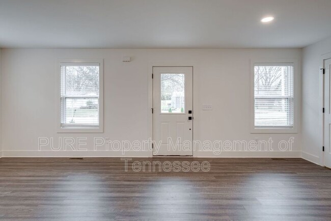 Building Photo - 116 Scenic View Rd