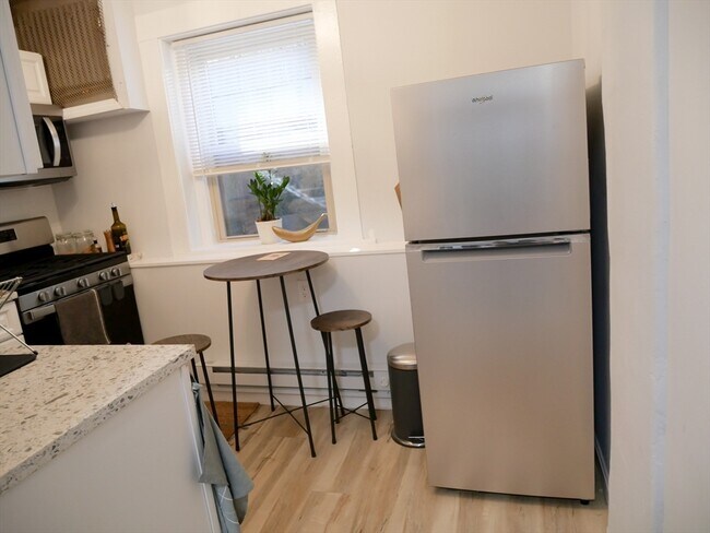 Foto del edificio - 10 Beals St