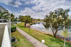 Foto del edificio - 3477 NW 44th St