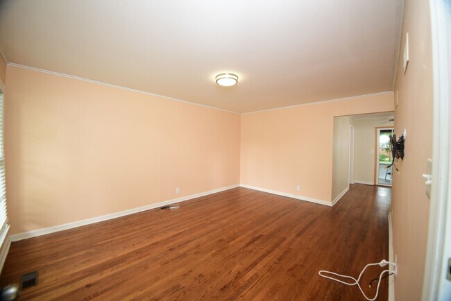Foto del edificio - 2513 S Sandusky Ave