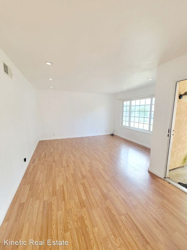Building Photo - 3 br, 1.5 bath House - 316 Baltic Sea Ct.