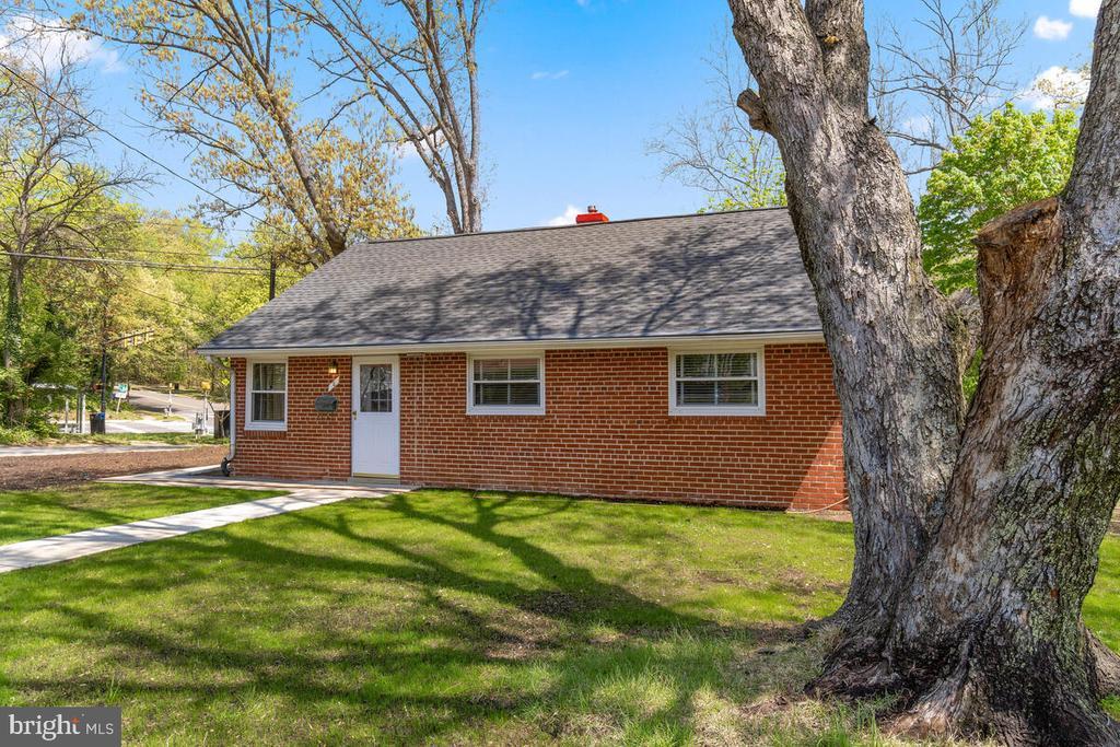 1 S Edison St, Arlington, VA 22204 House Rental in Arlington, VA