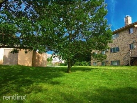 Building Photo - 2 br, 1 bath Apartment - 7701 Hickman Road 8