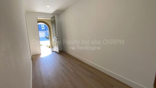 Building Photo - 2703 Joshua St