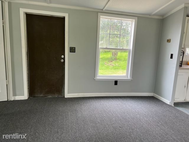 Building Photo - 2 br, 1 bath House - 1147 1st Avenue C Unit C