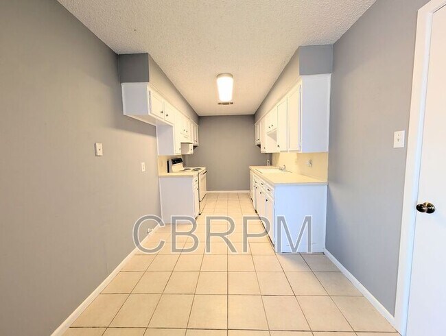 Foto del edificio - 6108 37th St