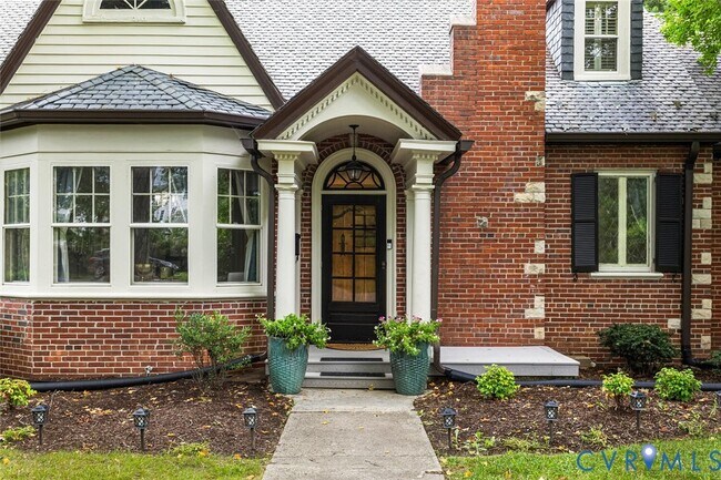 Foto del edificio - 4323 Fauquier Ave