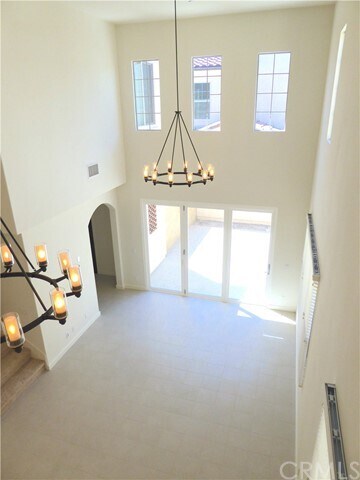 Building Photo - 118 Holly Springs