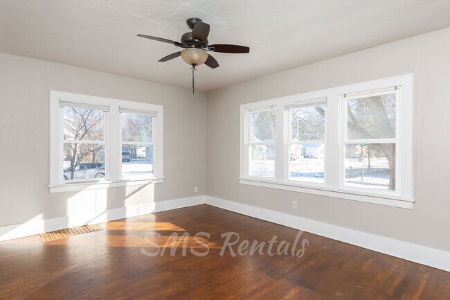 Foto del edificio - 319 Fink St