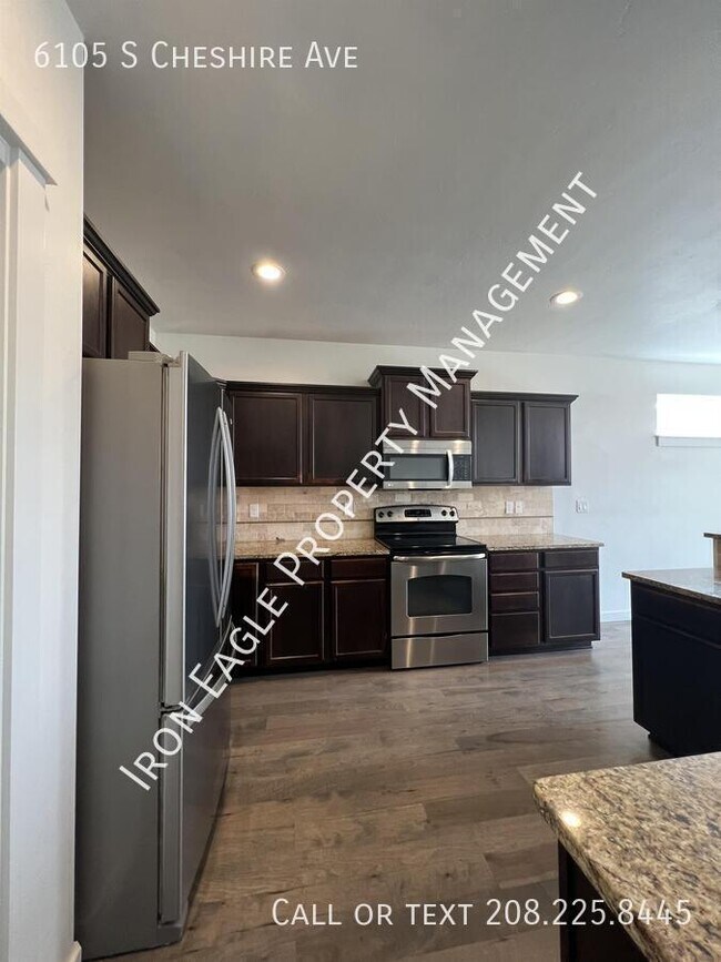 Foto del edificio - 6105 S Cheshire Ave