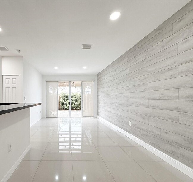 Building Photo - 16562 SW 71st Ter