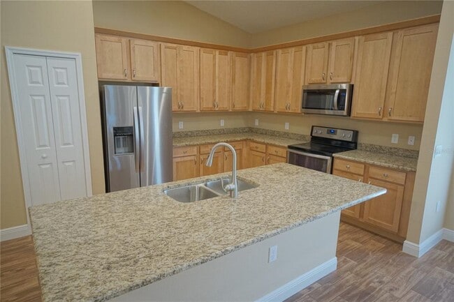 Building Photo - 3525 W Ballast Point Blvd