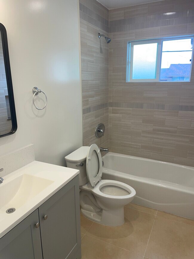 Foto del edificio - 127 E A St