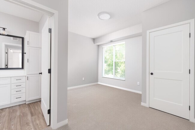 Interior Photo - Caliper