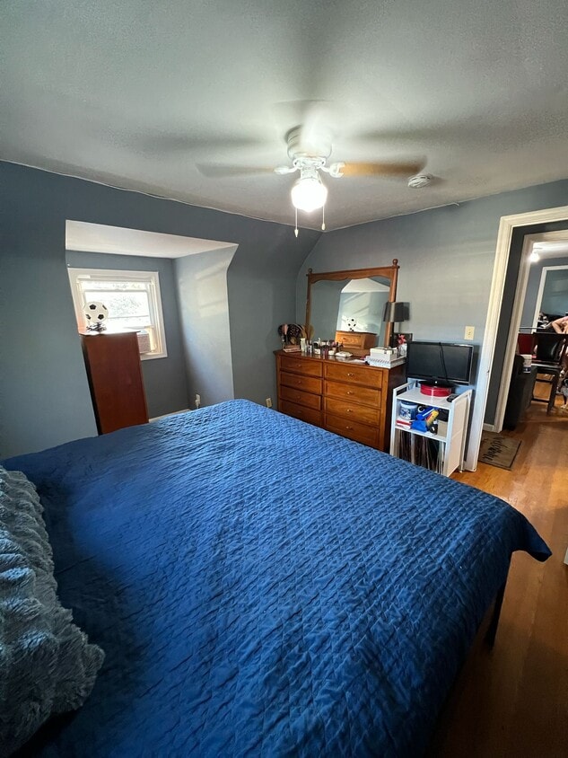 Primary Photo - 2505 Girard Pl