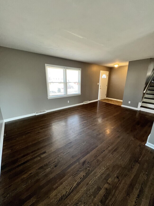 Foto del edificio - 13121 Ashland Ave