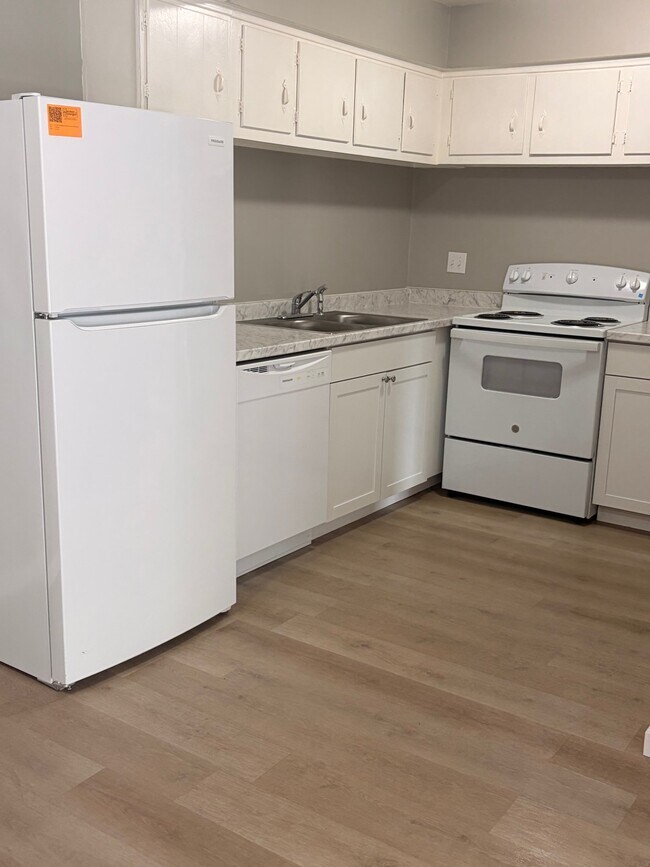 Foto del edificio - 6308 Corbly Rd