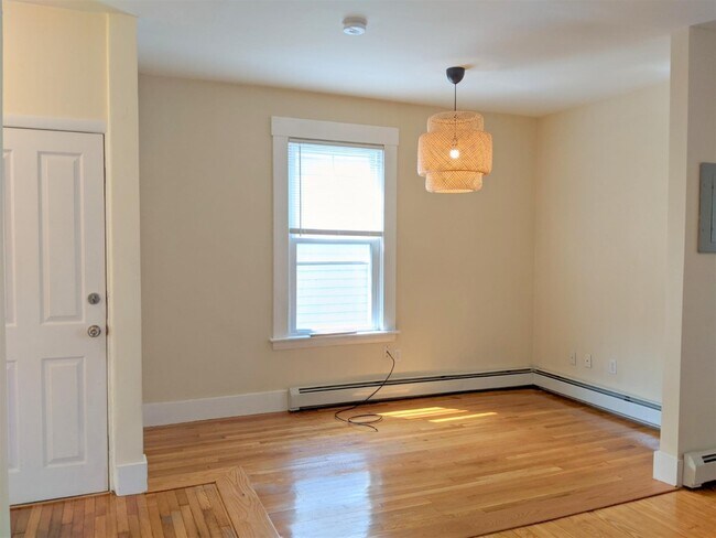 Foto del edificio - 395 Washington St