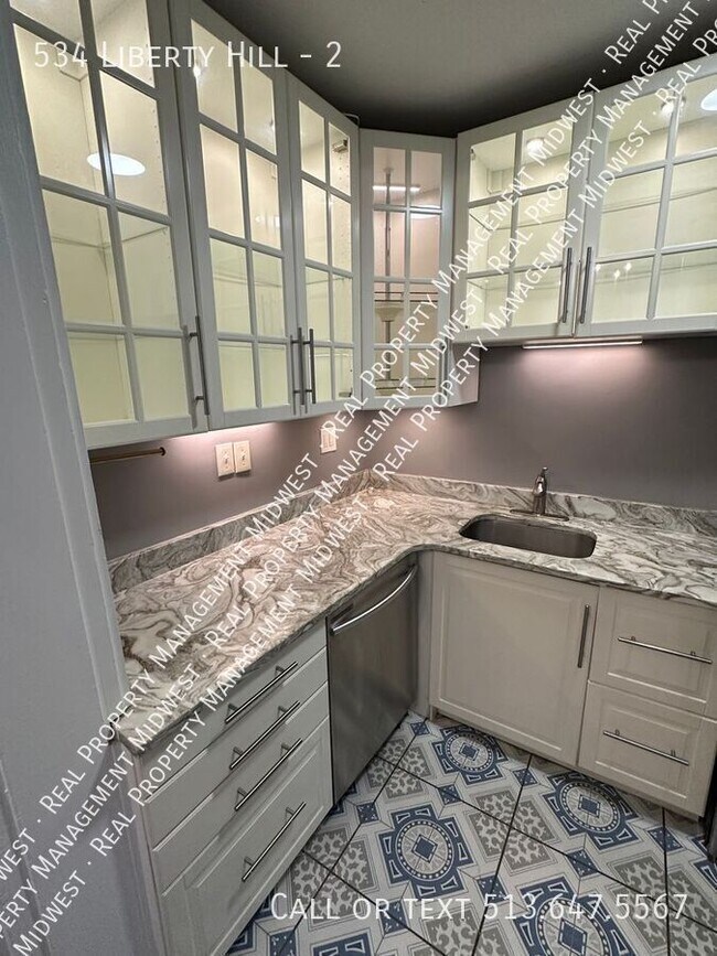 Building Photo - 534 Liberty Hl