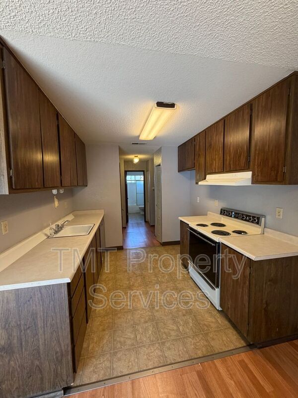 Foto del edificio - 3591 Quail Lakes Dr