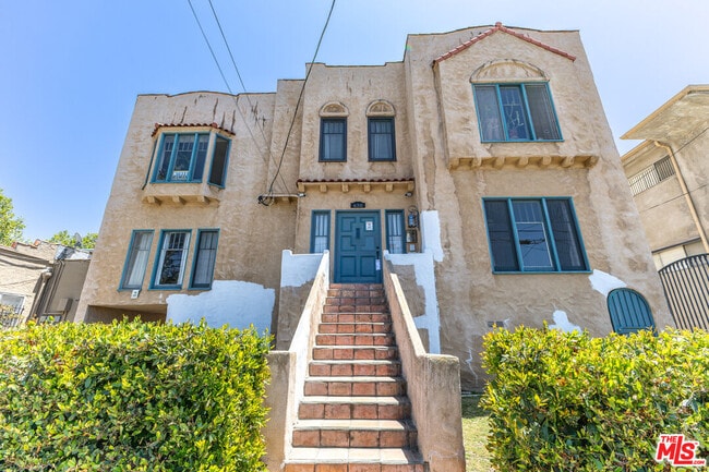 Building Photo - 650 Maltman Ave