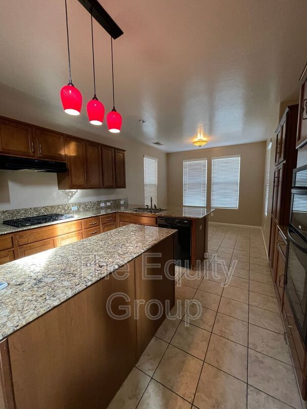 Foto del edificio - 3237 Winslow St