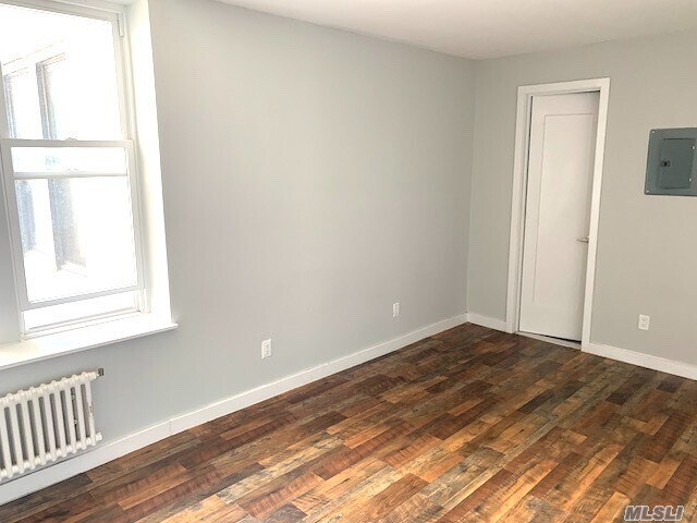 Building Photo - 215 E Broadway