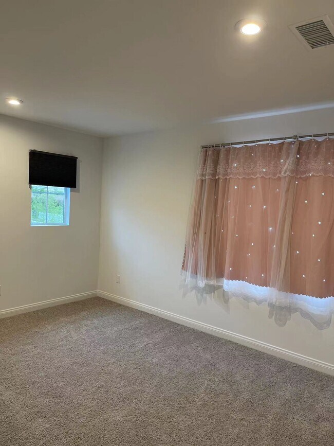 Foto del edificio - 15800 S Park Ln