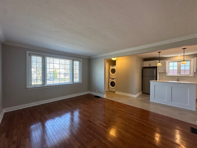 Photo du bâtiment - 190 Highland Ave