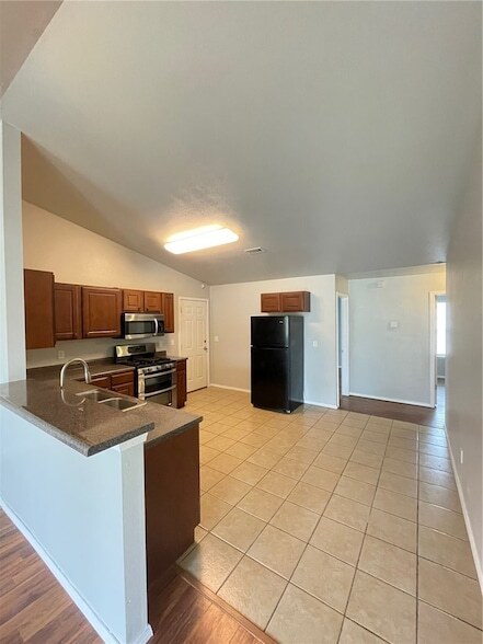 Foto del edificio - 1132 Nelson Dr