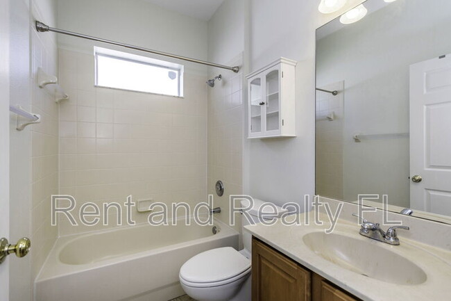 Foto del edificio - 30633 Totteridge Place