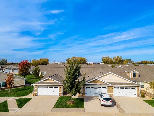 Building Photo - Redwood Ankeny