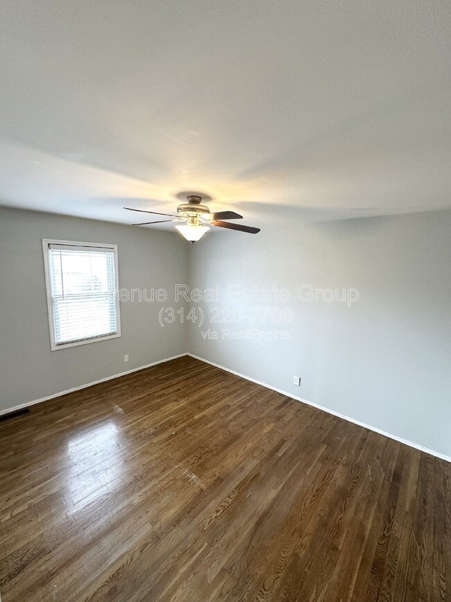 Foto del edificio - 12154 Parkwood Pl